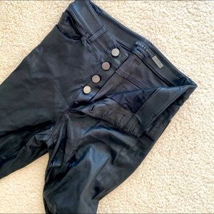 Leather skinny pants